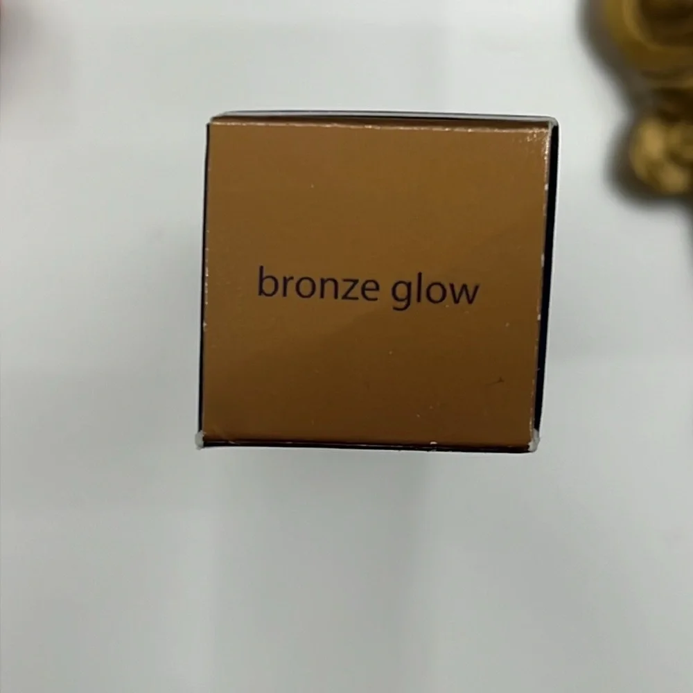 NWT Tarte Gold Highlighter Bronze Glow